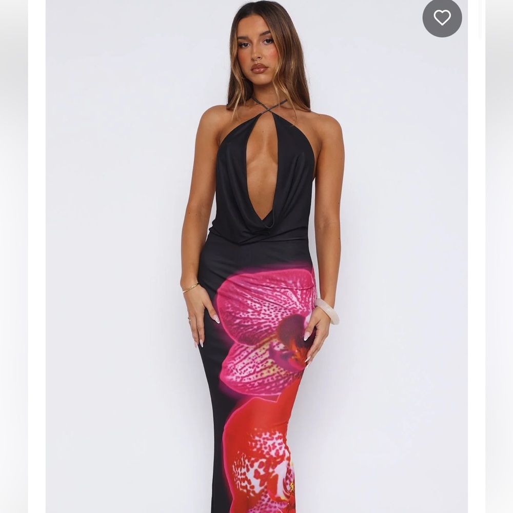 WHITE FOX NWT* SIZE M never worn- 
Halter Maxi Dress with Pink Floral Design